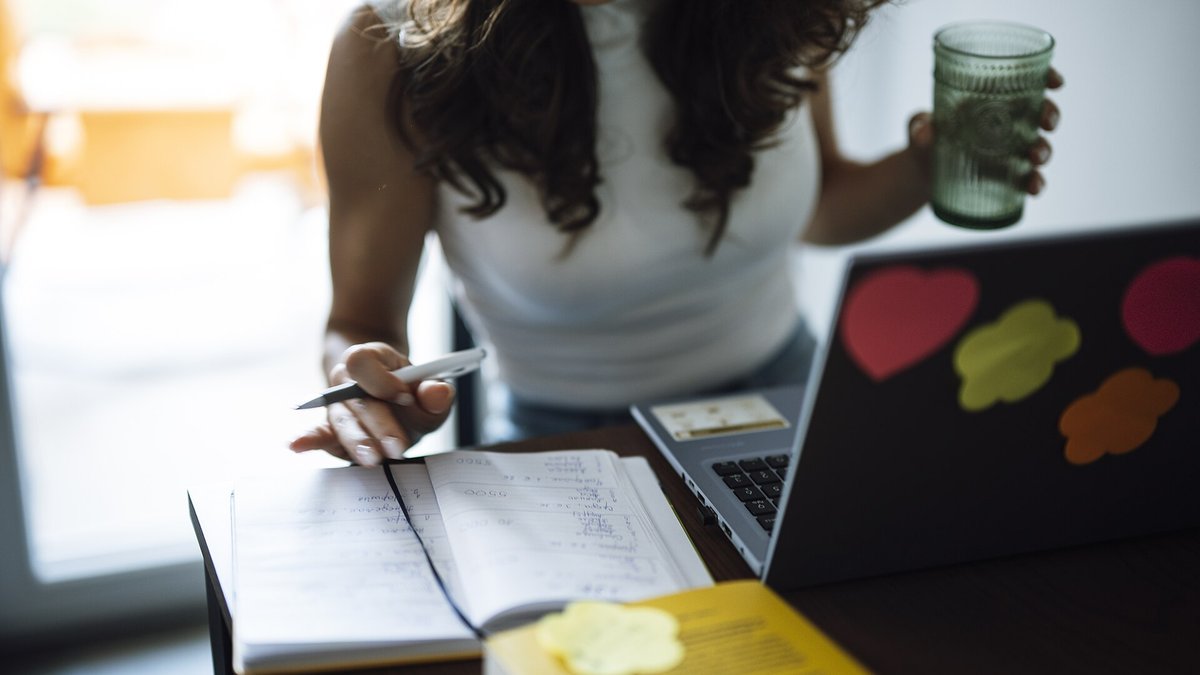 How to Pick the Best Laptop for College Students in 2026