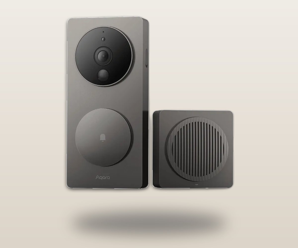 Aqara G4 video doorbell next to its indoor chime hub that holds the local microSD card