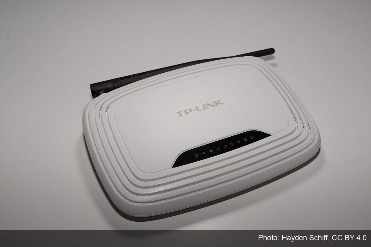 how to reset wifi router