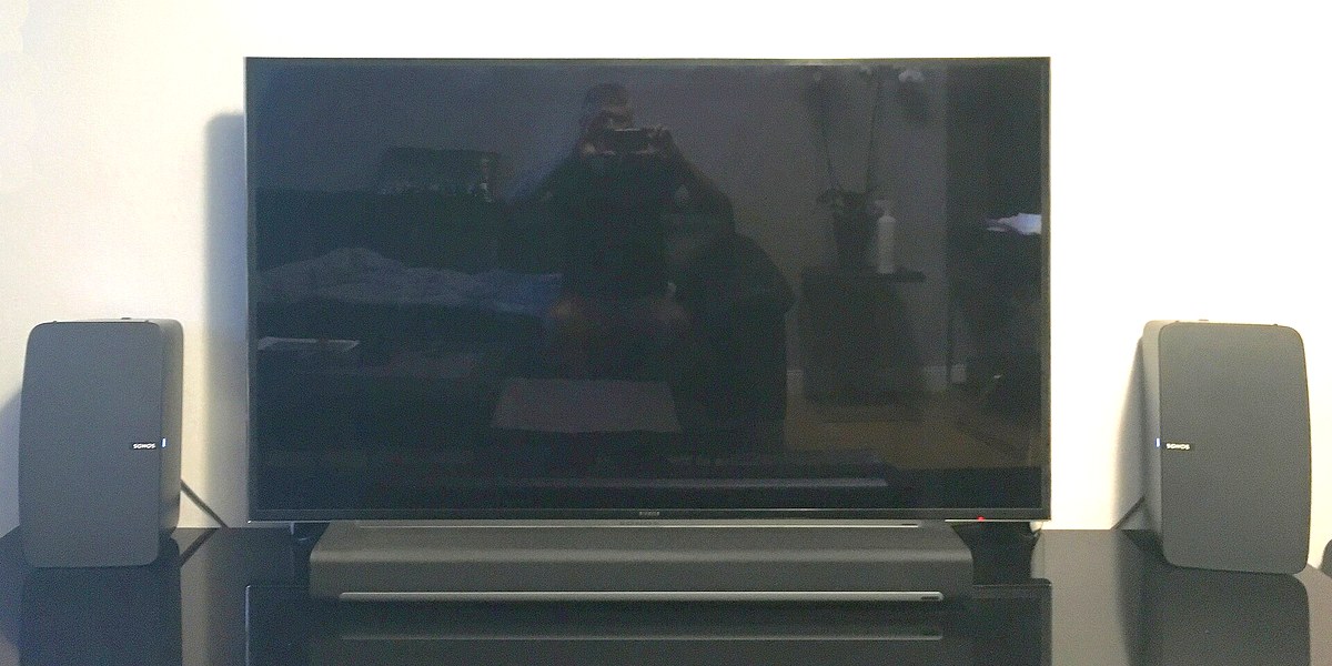 soundbar vs speakers