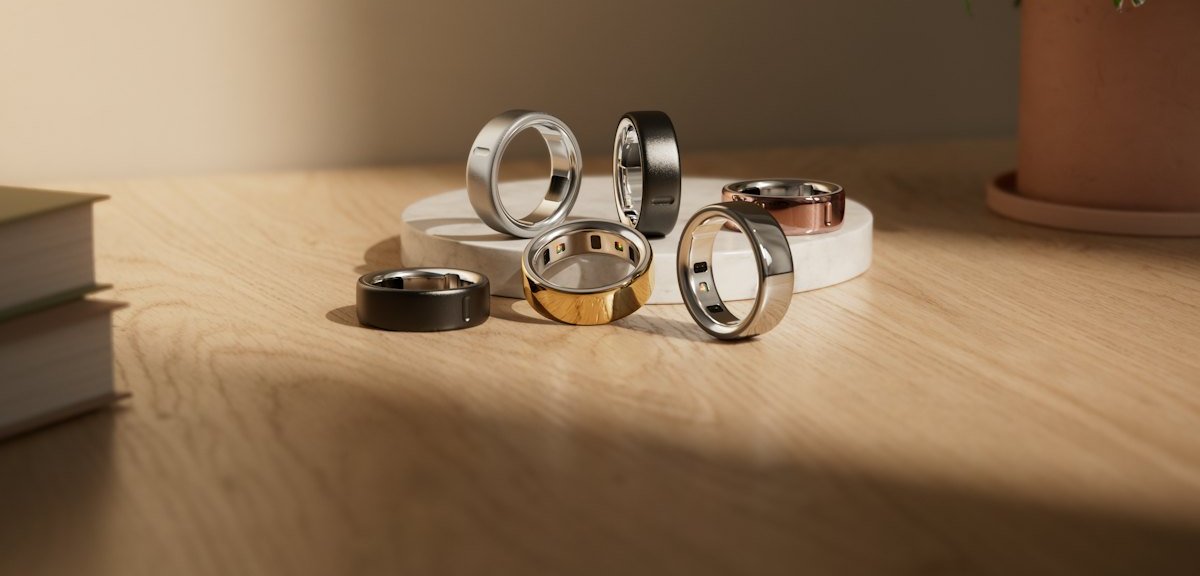 whoop vs oura ring